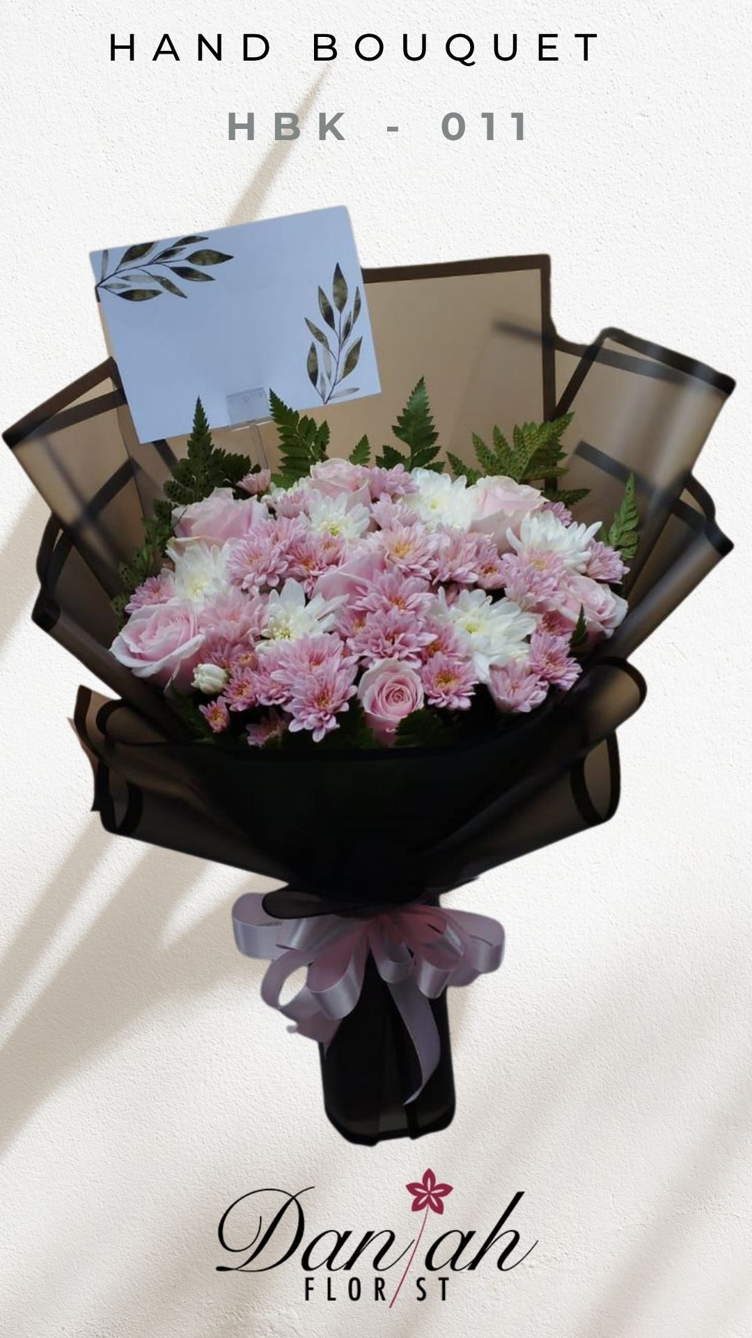 Hand Bouquet Buket Bunga Mix Premium Karawang - Daniah Florist