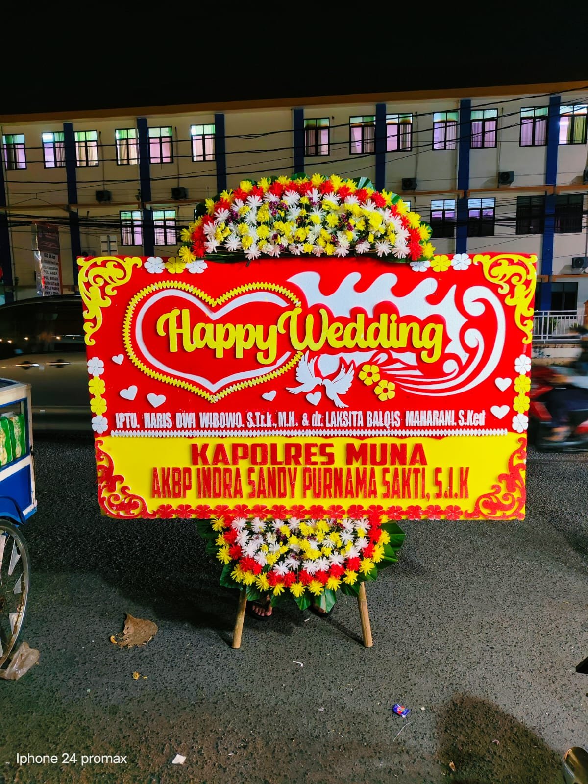 Toko bunga florist Daniah melayani pengiriman ke Cilamaya Kulon Karawang