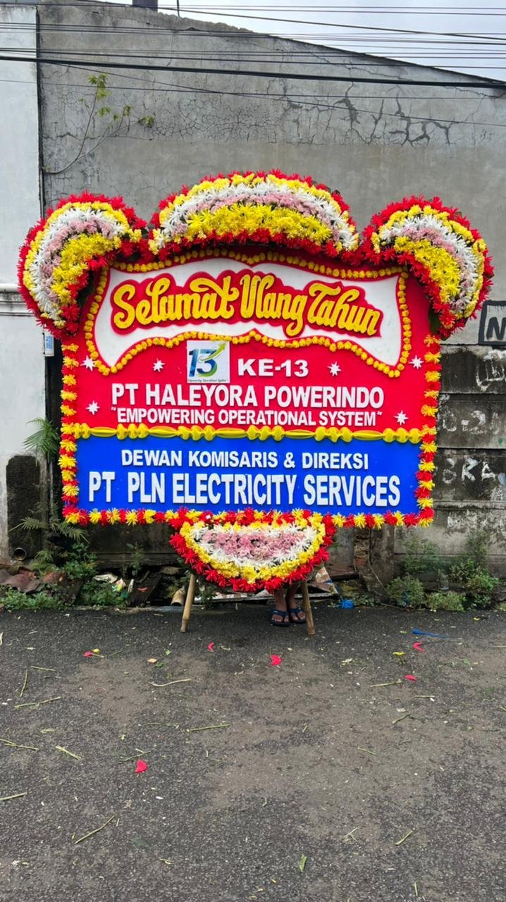 Bunga papan selamat ulang tahun Warung Bambu Karawang Timur